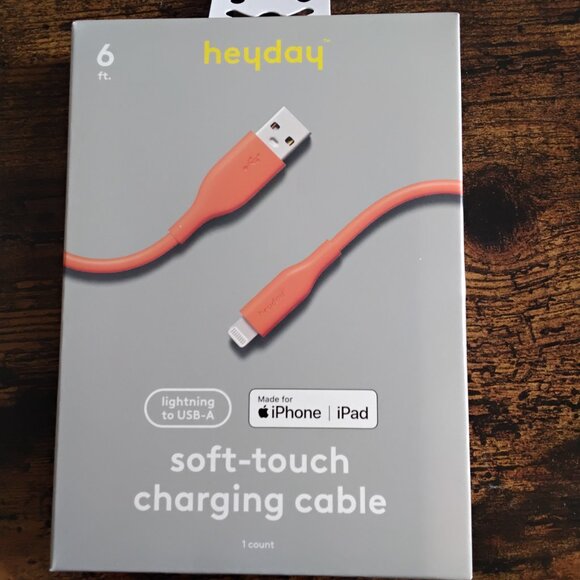 Apple Chargers - Picture 3 of 7